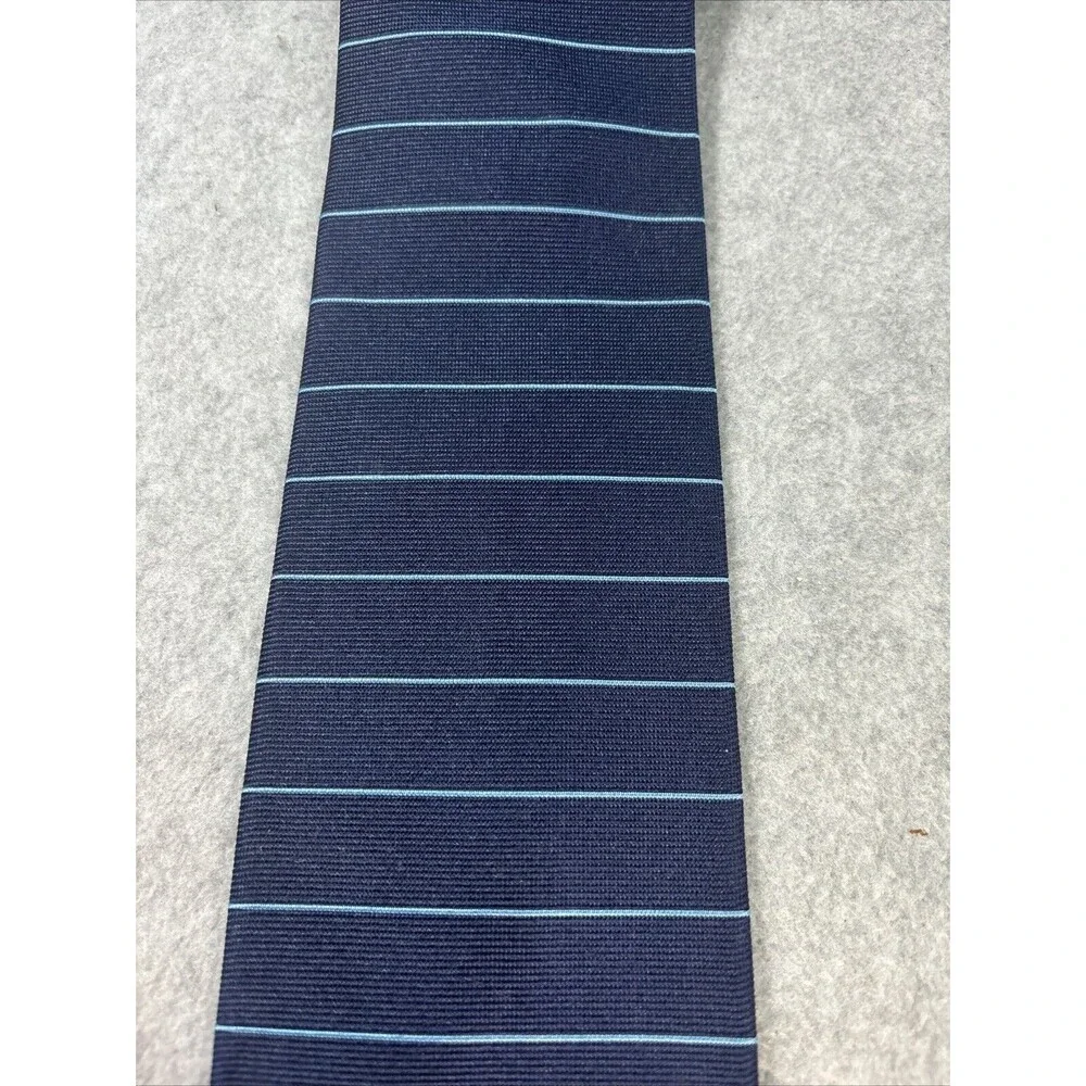 Brooks Brothers Makers Tie Blue With Horizontal Stripes Repp Silk L:57”‎ W:3.5”